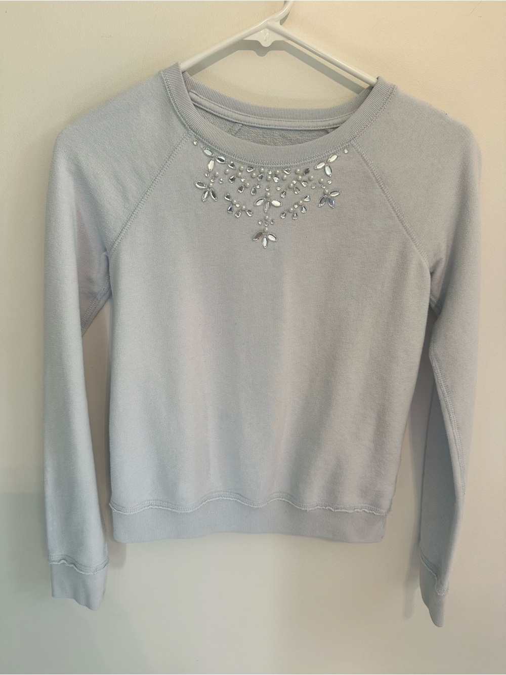 Abercrombie kids Girls size L Embellished Light Blue Crewneck Sweatshirt